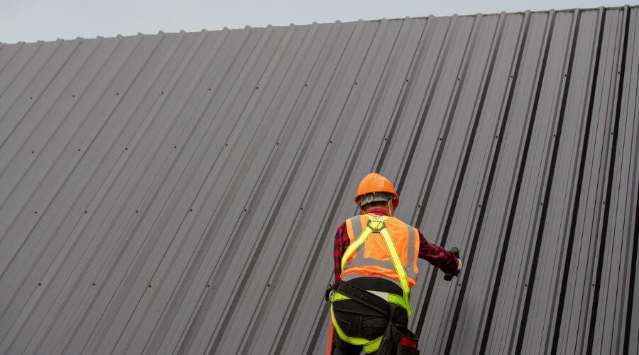 Expert Emergency Roof Repairs services in Leo, IN